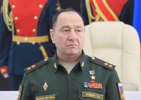 2018년 11월 동부 군관구 사령관으로 임명된 짓코