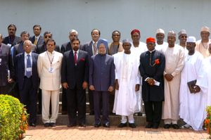 2007년 10월 야르아두아와 인도 총리 만모한 싱