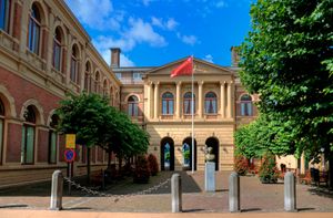 하모니 빌딩 (인문학부 및 법학부)