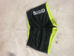 아레나가 디자인한 드래그 슈트