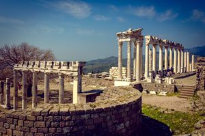 트라야누스 신전