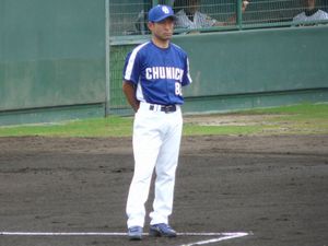 주니치 코치 시절의 나라하라(2008년 6월 25일, 한신 나루오하마 구장)