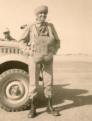 샤즐리, 이집트 낙하산 부대 창설자.