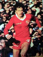 1983년 인데펜디엔테에서 활약하는 칼데론