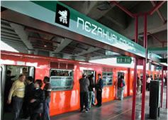 네사우알코요틀역