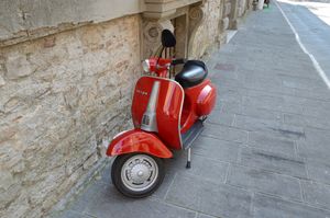 토디 거리의 베스파