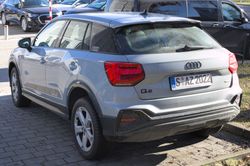 아우디 Q2 (전기형) 후측면