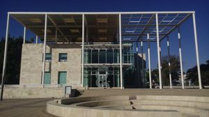 위베르토 히메네스 모레노 주립 도서관