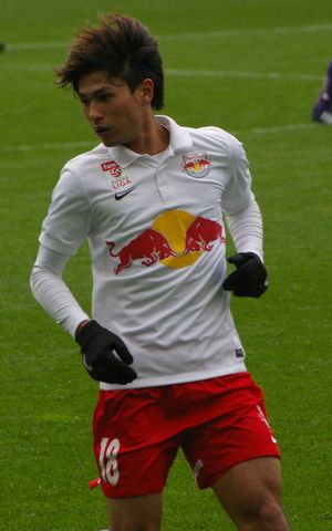 2015년 레드불 잘츠부르크에서 뛰는 미나미노