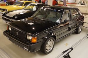 월터 P. 크라이슬러 박물관에 전시된 1986 셸비 GLH-S