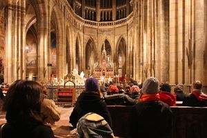체코 성 비투스 대성당에서 열리는 로라테 미사