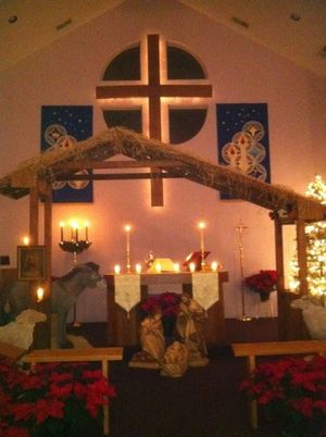 버지니아주 프레더릭스버그의 루터 교회에서 크리스마스 이브를 기념하는 모습