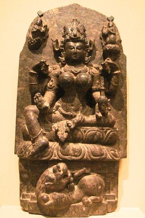 12세기 오디샤의 파르바티 조각상