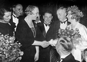 1933년 스톡홀름에서 열린 노벨상 시상식에서 베라와 이반 부닌