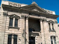 이달고 은행—방코메르 건물