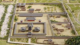 호코지(法興寺) 창건 당시의 가람 모형. 가시하라시 후지와라쿄 참고실의 후지와라쿄 1/1000 모형의 일부.