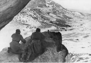 1941년 12월, 세바스토폴 인근의 독일군 병사 2명