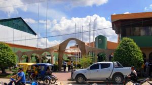 이키토스 시를 관리하는 주요 정치 실체인 마이나스 현 지방 자치 단체의 본부