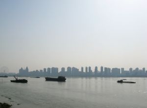 난창을 흐르는 간강