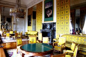 그랑 트리아농, 베르사유 궁전, 루이 14세가 의뢰, 17세기