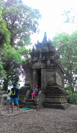 시바를 모신 캉쾅 힌두 사원, 8세기 갈루 왕국 시기에 축조되었다.