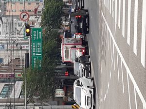 현대시장사거리 부근