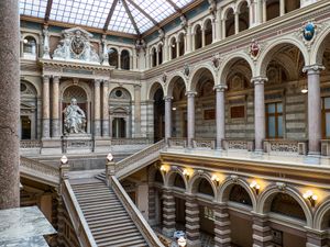 법원, 대법원의 소재지.