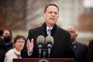 샤피로, 2021년 12월 낙태 접근성 보호에 대해 논의