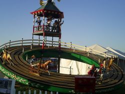 루이빌 시계 (종종 루이빌 더비 시계라고도 함), 2015년에 해체됨