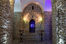 성 마리아 교회: 이란 서아제르바이잔주 우르미아시에 위치한 고대 아시리아 교회.