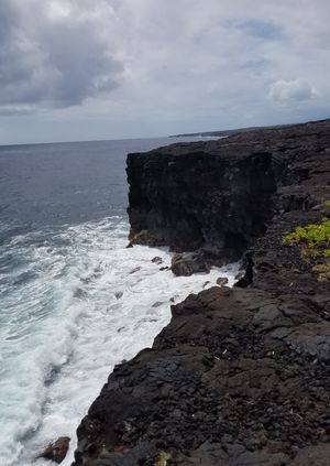 하와이의 중앙 태평양을 조망하는 절벽
