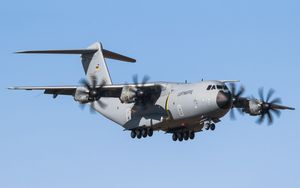 Luftwaffe}} A400M