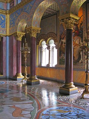 왕좌의 홀 세부