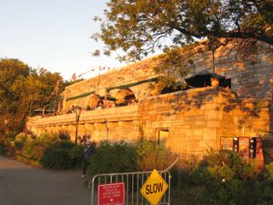 2008년 회전교 내 보트 베이슨 카페