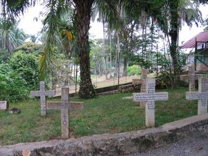 병원의 알베르트 슈바이처 묘지