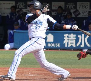 요코하마 DeNA 베이스타스 시절의 발디리스