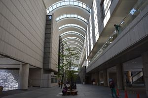 고슈 가이도 쪽에서 본 "갤러리아" (2019)