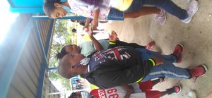 교실에 들어가기 전 손 소독 (2021년 3월)