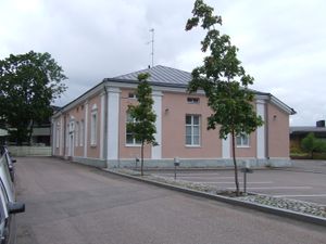 휴고 심베르그의 출생지인 "헤란 쿠카로"라는 집