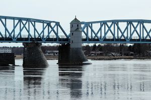 핀란드 토르니오와 스웨덴 하파란다를 연결하는 철도 다리.