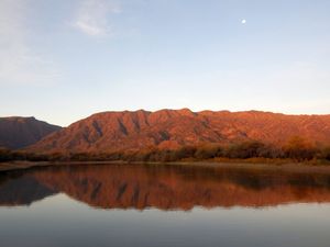 포초 데파트먼트 내 찬카니 근처의 댐.