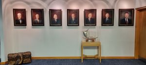 전 국제 해사 기구 사무총장들을 기리는 국제 해사 기구 벽