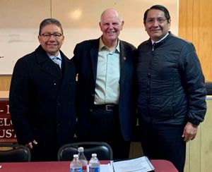 마이론 리저 부통령, 톰 오할러런 하원의원, 조나단 네즈 대통령 (2020년)