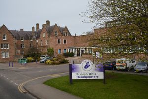 인버네스는 하이랜드 의회의 행정 중심지이다.