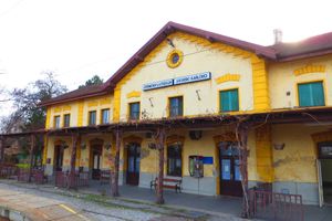 오래된 기차역 건물