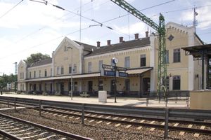 메죄투르 기차역