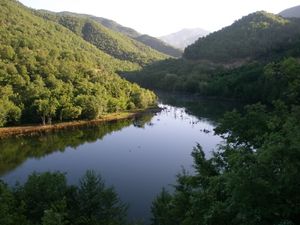 네스토스강은 크산티시 외곽에 위치해 있다