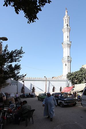 엘-파르슈티 모스크 남쪽 면