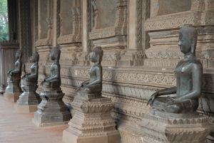 호 프라 깨오 박물관의 청동 부처상