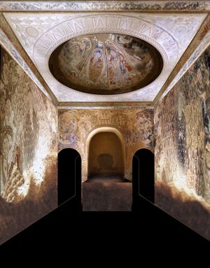 키질 석굴 쿠차 근처의 반지 달린 비둘기 동굴(동굴 123). 기원후 430-530년경 건립.